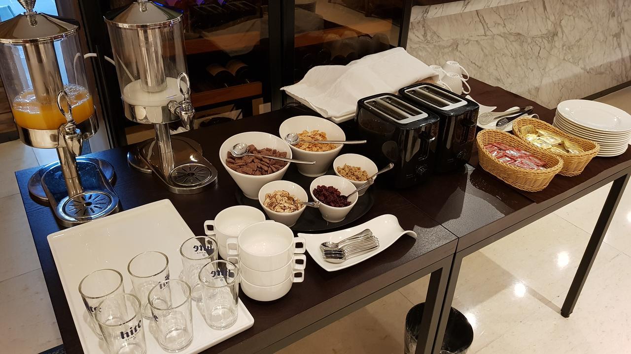 Geoje Artnouveau Suite Hotel מראה חיצוני תמונה