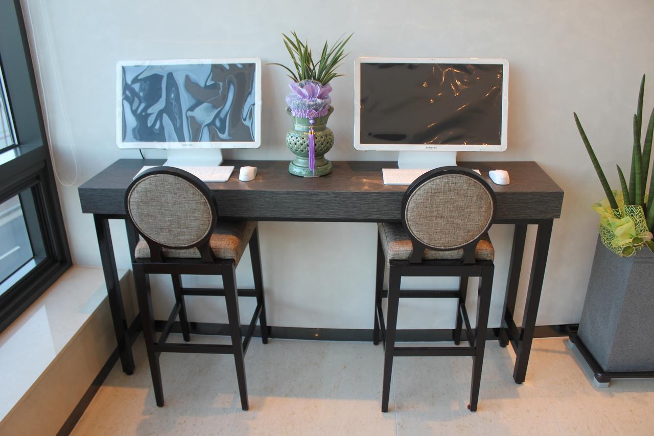 Geoje Artnouveau Suite Hotel מראה חיצוני תמונה