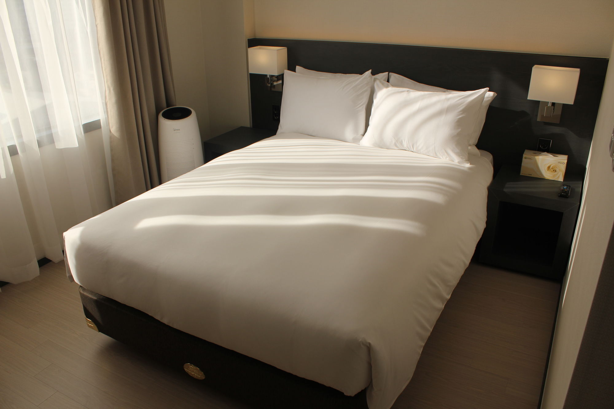 Geoje Artnouveau Suite Hotel מראה חיצוני תמונה