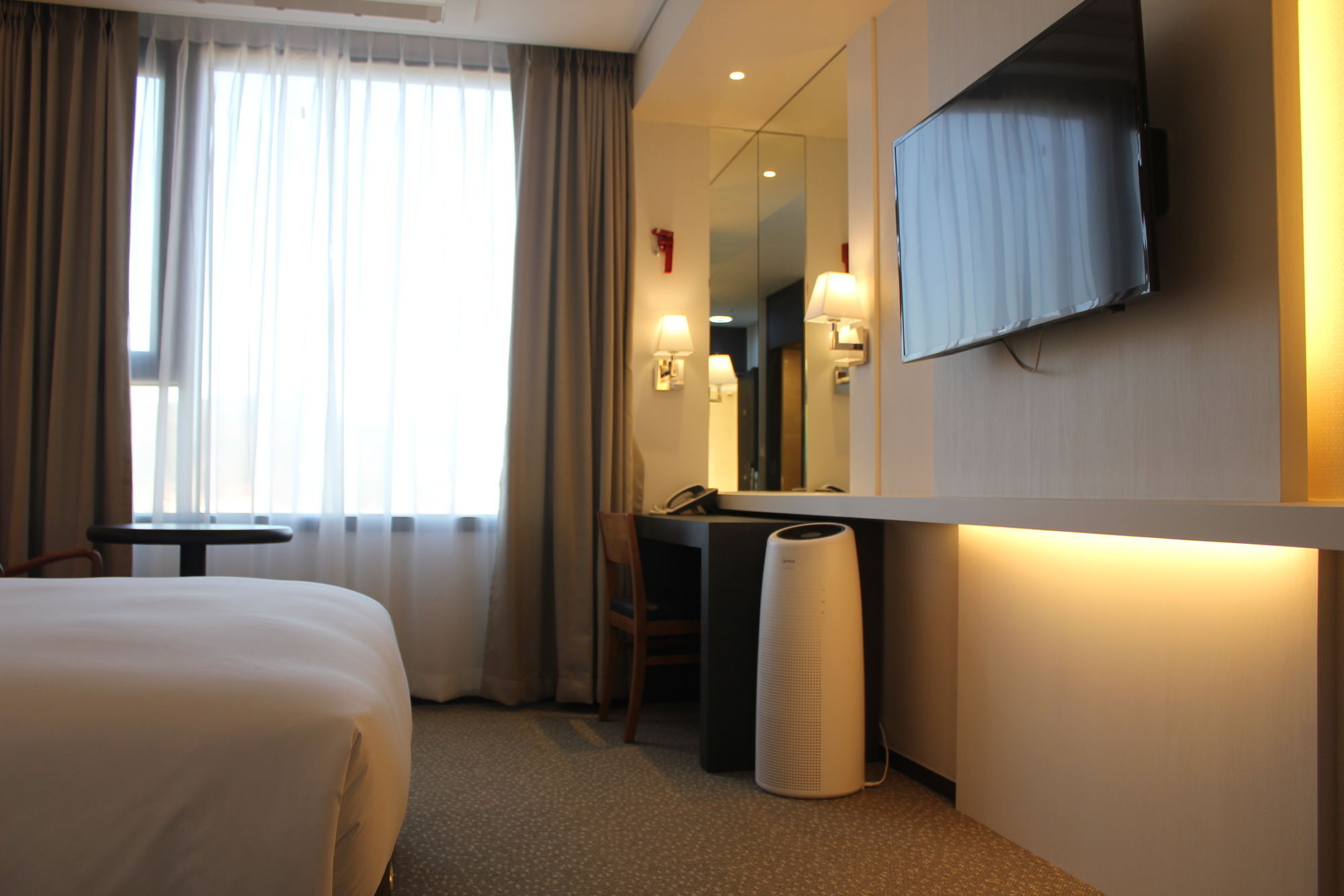 Geoje Artnouveau Suite Hotel מראה חיצוני תמונה